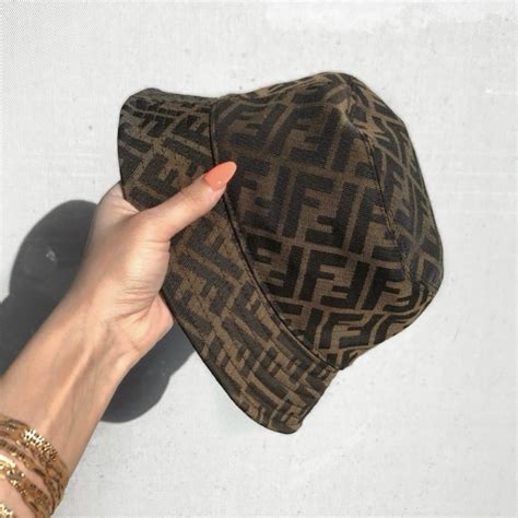 orsacchiotto fendi|fendi hats for women.